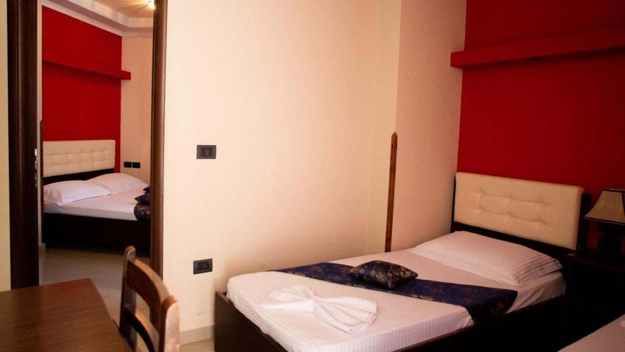 Alvero Hotel Permet Bagian luar foto